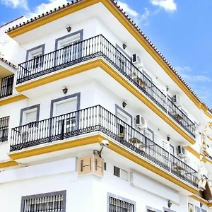 Apartamento La Palmera Rooms&apartments, Alhaurín el Grande